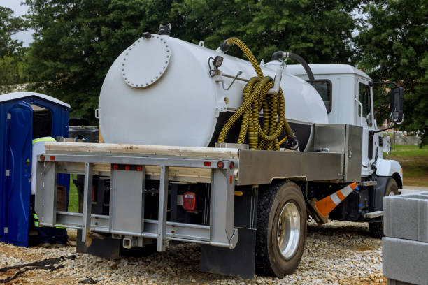 Best Portable restroom trailer rental  in Fort Loramie, OH